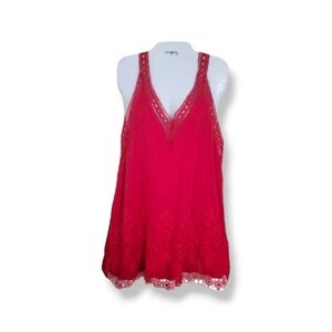 Astr the Label | EUC Gorgeous Fuchsia Embroidered Boho Flowy Top (SIZE S)